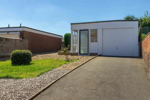 18 Fairhaven Grove, Stoke-on-trent, ST1 6LX