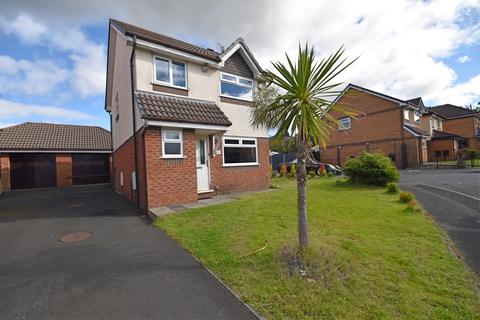 3 bedroom detached house for sale - St Marys Close, Kingsway, OL16 4XT