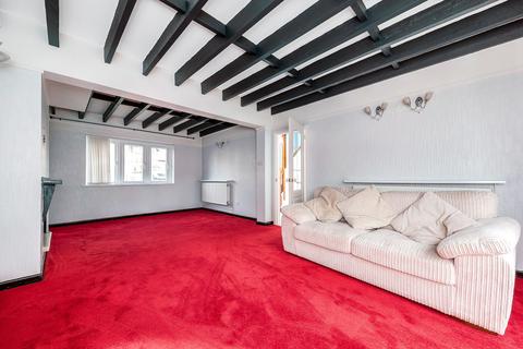 166 Eltham Palace Road, London, SE9 5LZ