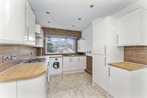 Flat 5, 23 Aldersbrook Road, London, E12 5HH