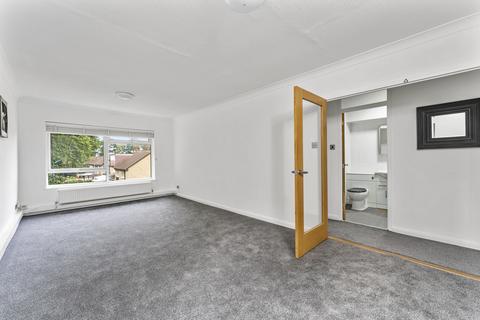 Flat 5, 23 Aldersbrook Road, London, E12 5HH