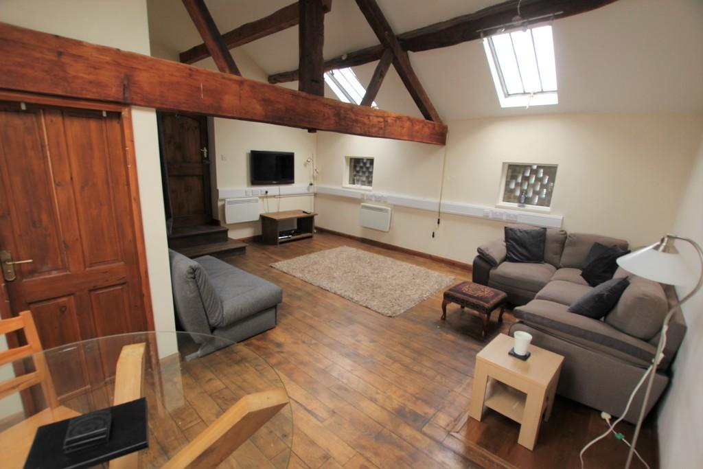 Whitchurch Road, Milton Green, Chester 1 bed apartment £695 pcm (£160 pw)
