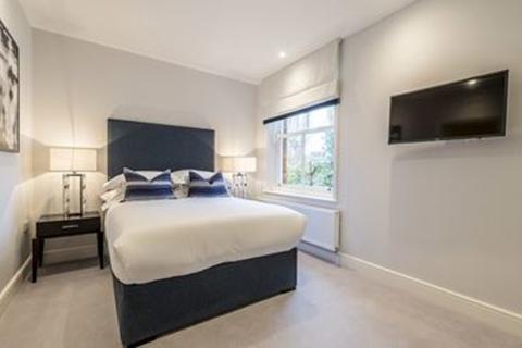 3 bedroom apartment to rent - Hamlet Gardens, Ravenscourt Park