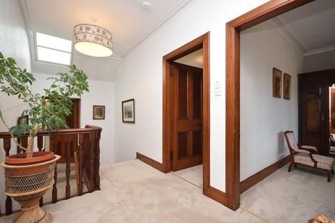 70 Bonnethill Road, Pitlochry, PH16 5ED