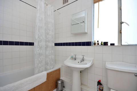 1 bedroom flat to rent - Comeragh Road, Barons Court, London, W14