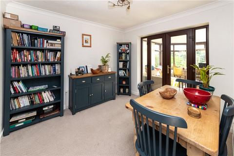 16 Millbeck Close, Bradford, BD8 0EZ