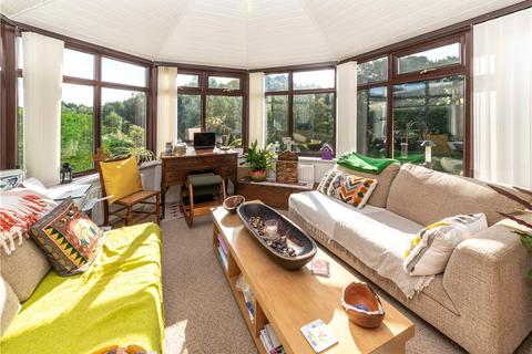 16 Millbeck Close, Bradford, BD8 0EZ