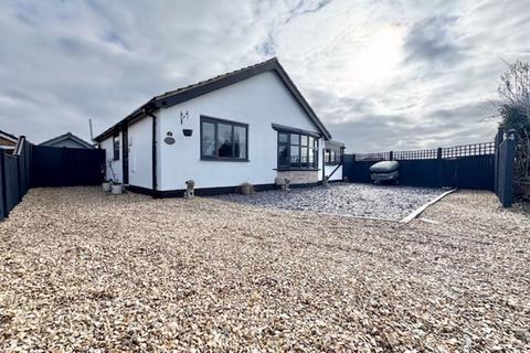 4 bedroom detached bungalow for sale, BRIXHAM COURT, SCARTHO, GRIMSBY