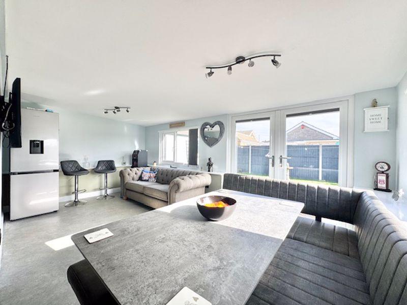 Living dining room