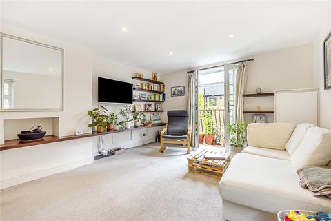 2 bedroom flat to rent, Wandsworth Bridge Road, Fulham, London, SW6