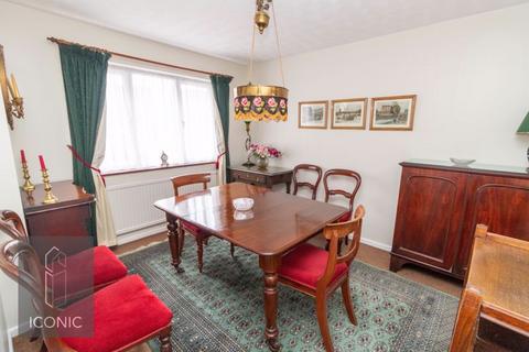 5 Beechlands, Taverham, Norwich, NR8 6SZ