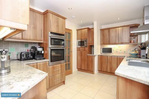 5 bedroom detached house for sale - TRULL