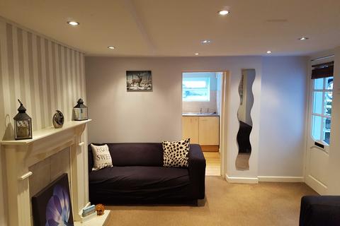 1 bedroom flat to rent - Marlborough Road, Sale,