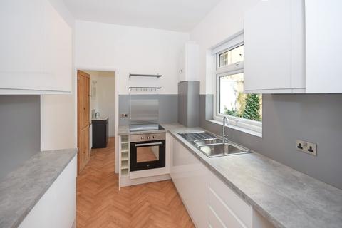 1 bedroom apartment to rent - Kings Road, Brighton, BN1