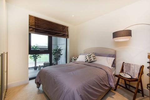 1 bedroom flat for sale - Lockington Road, Nine Elms, London, SW8