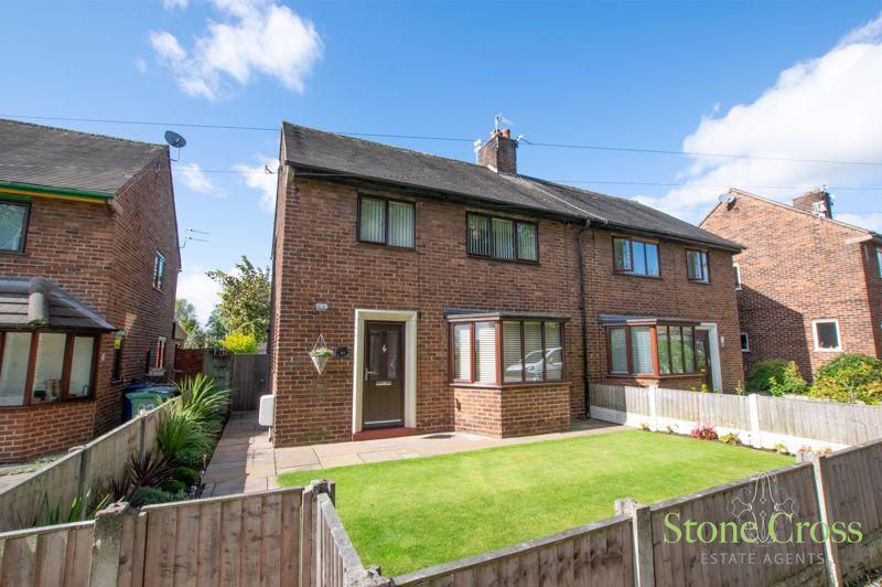 Brunswick Street, Leigh WN7 2PL 3 bed semidetached house for sale £