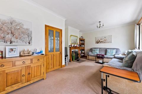 40 Woodend, Sutton, SM1 3LJ