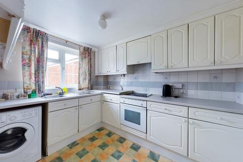 2 bedroom ground floor maisonette for sale - King Georges Close, Hitchin, SG5