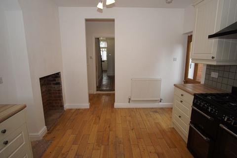 3 bedroom house to rent, Bloomfield Road, Linden