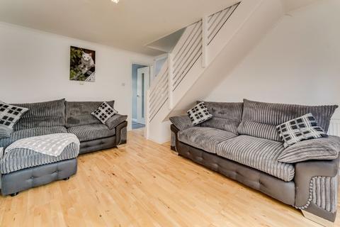2 bedroom terraced house for sale - 14 Fintry Place, Bourtreehill South, Irvine, KA11 1JB