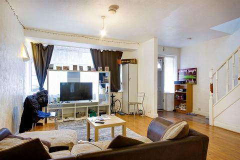 4 bedroom end of terrace house for sale - Stockton Road, London