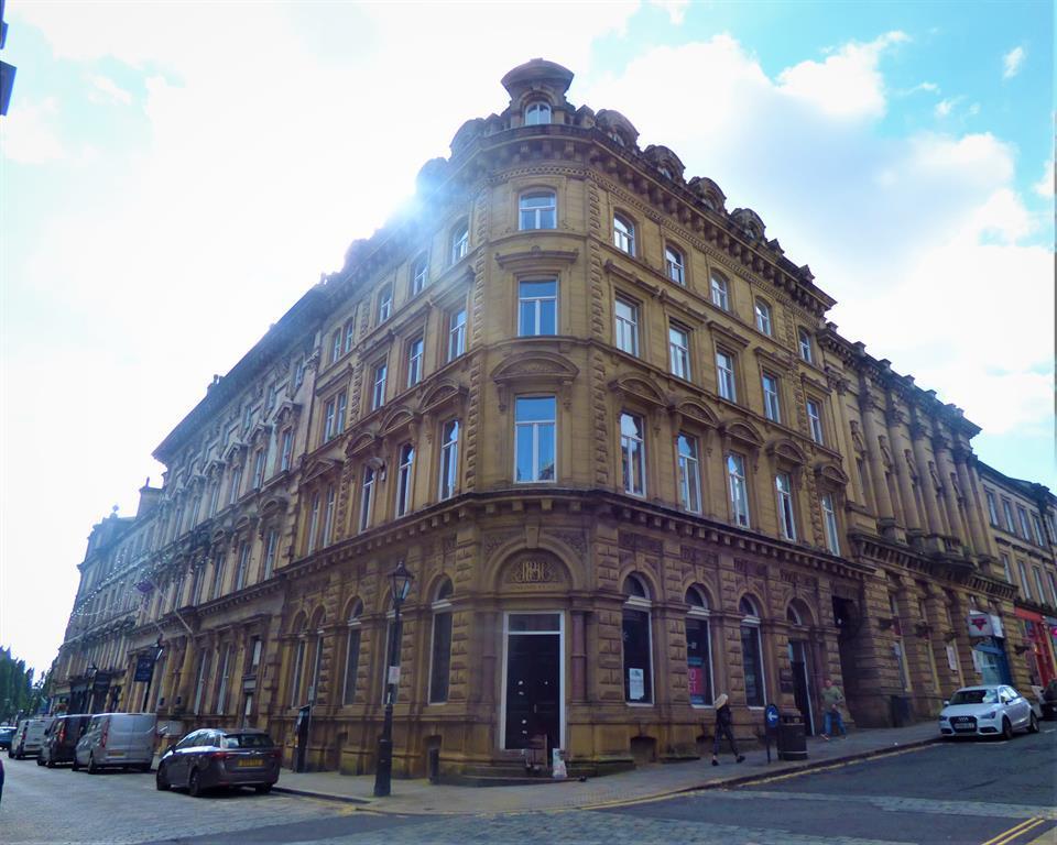 Landown House, 9 Crossley Street, Halifax, HX1 1UG 1 bed flat £58,000