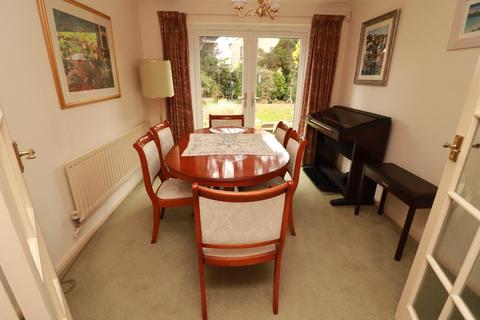 60 Hampden Close, Yate, Bristol, BS37 5UP