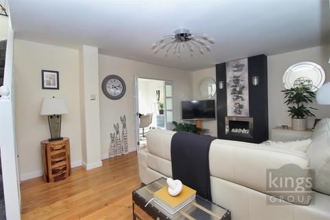 3 bedroom house for sale - Ware Road, Hailey, Hertford