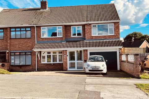 11 Hickman Road, Galley Common, Nuneaton, CV10 9NQ