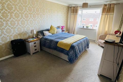 11 Hickman Road, Galley Common, Nuneaton, CV10 9NQ