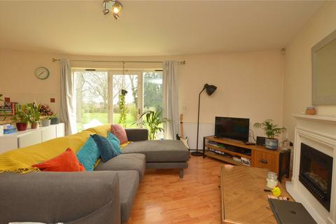 2 bedroom apartment to rent - Moor Allerton Hall, Lidgett Lane, Leeds