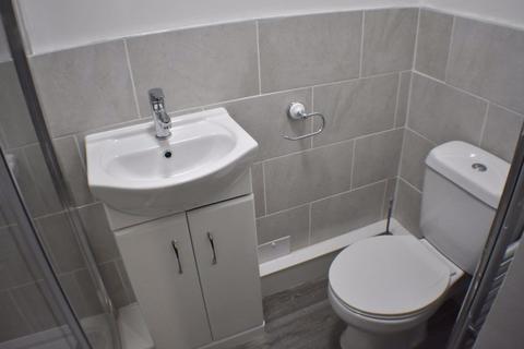 1 bedroom in a house share to rent - R 5, Eyrescroft, Bretton, Peterborough PE3 8EU