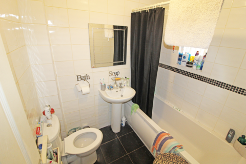 2 bedroom terraced house for sale - Sleepers Hill
