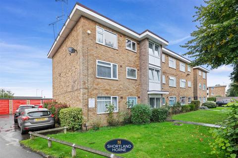 2 bedroom flat for sale - Langbay Court, Coventry