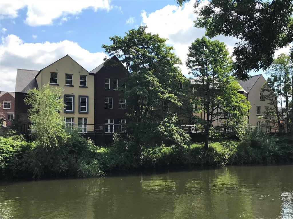 St Andrews Court, New Elvet, Durham 1 bed apartment £1,000 pcm (£231 pw)