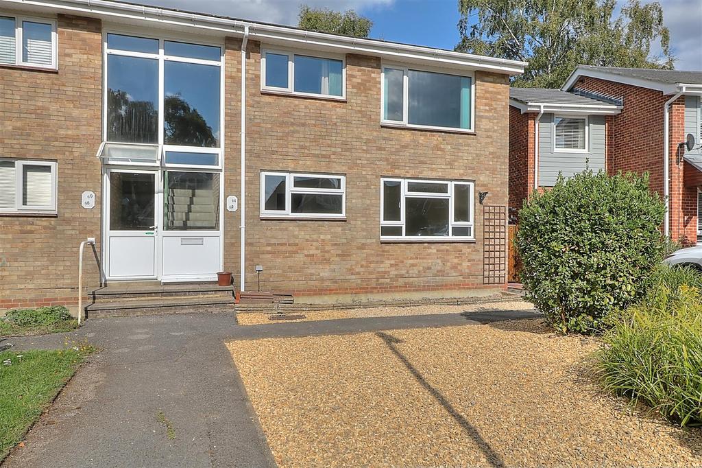 Charnwood Crescent, Chandler's Ford, Eastleigh 2 bed £950