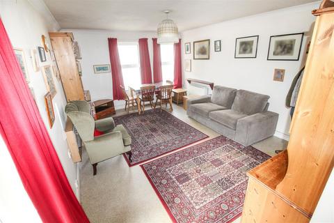 2 bedroom retirement property for sale - Binswood Avenue, Leamington Spa