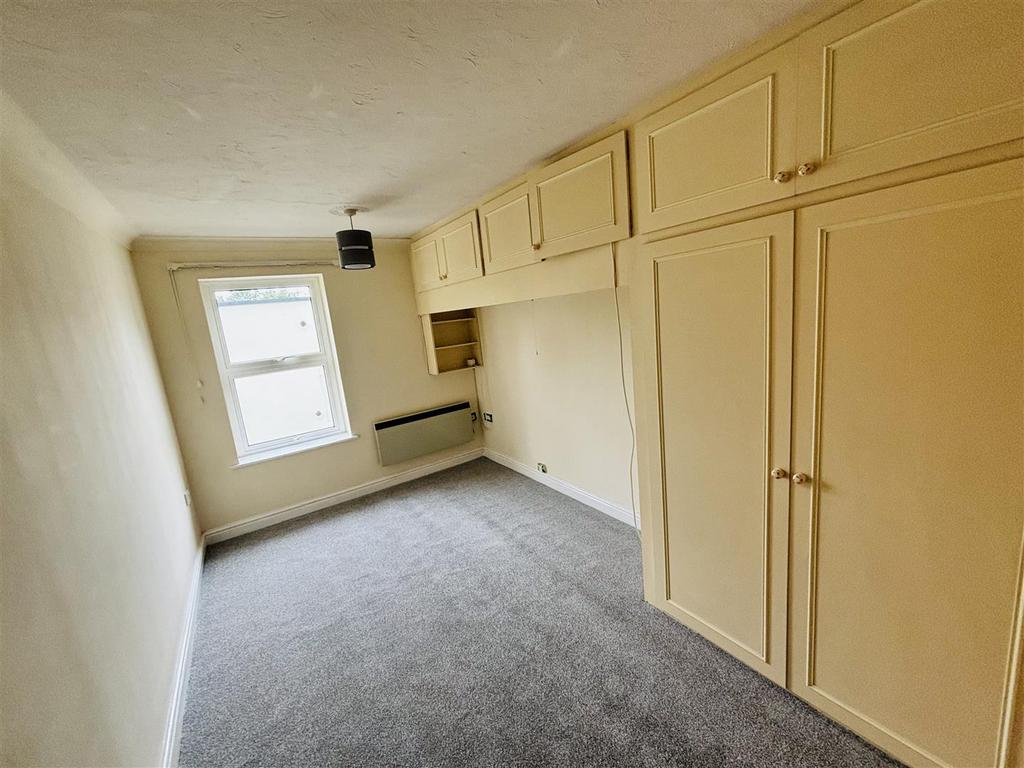 Bedroom One OH.jpg