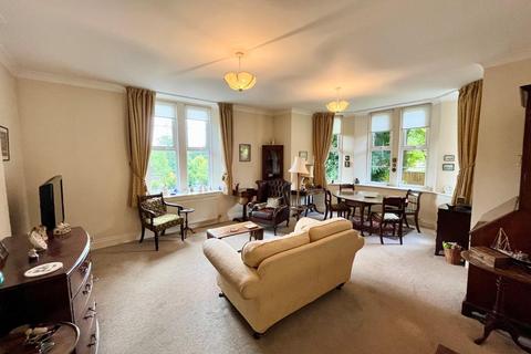 Flat 1, Dursley Court Cedar Drive, Dursley, GL11 4ED