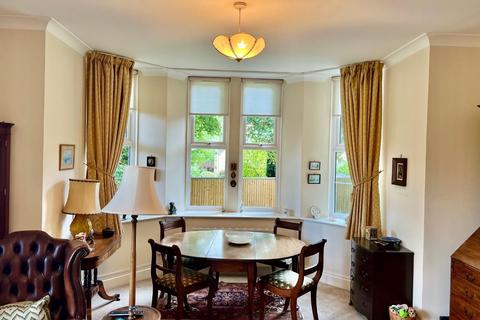 Flat 1, Dursley Court Cedar Drive, Dursley, GL11 4ED