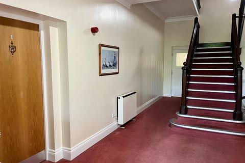 Flat 1, Dursley Court Cedar Drive, Dursley, GL11 4ED