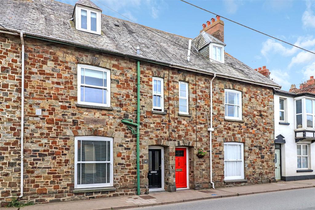 South Street, South Molton, EX36 3 bed terraced house - £260,000