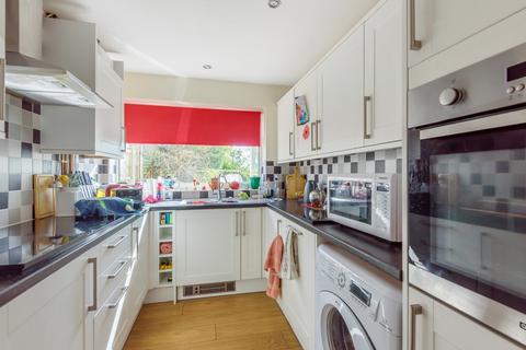 7 Adamstiles, Barrowby, Grantham, NG32 1TG