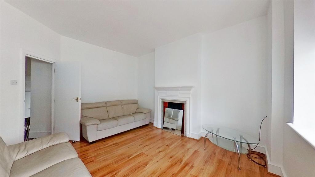 1st-Floor-Garratt-Lane-Earlsfield-SW18-09282022 22