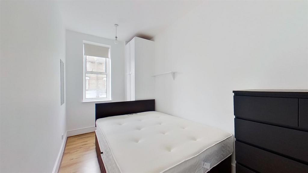 1st-Floor-Garratt-Lane-Earlsfield-SW18-09282022 22