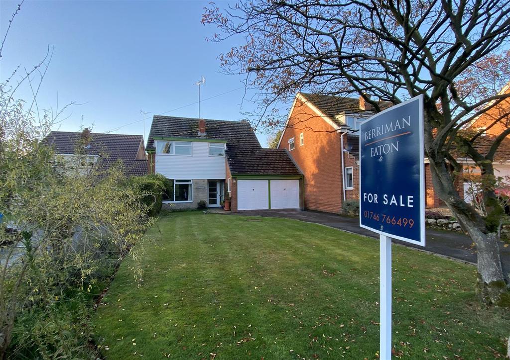 Greensleaves, 6 The Beeches, Seisdon, Wolverhampton 4 bed link detached