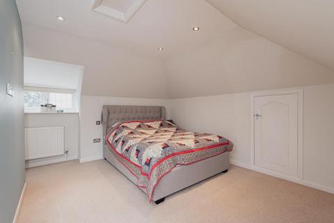 66a Reigate Road, Epsom, KT17 3DT