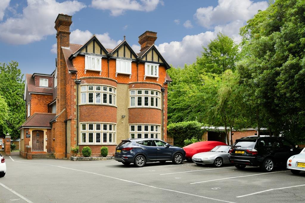 Longdown Apartments, 97 B College Road, Epsom (1 of