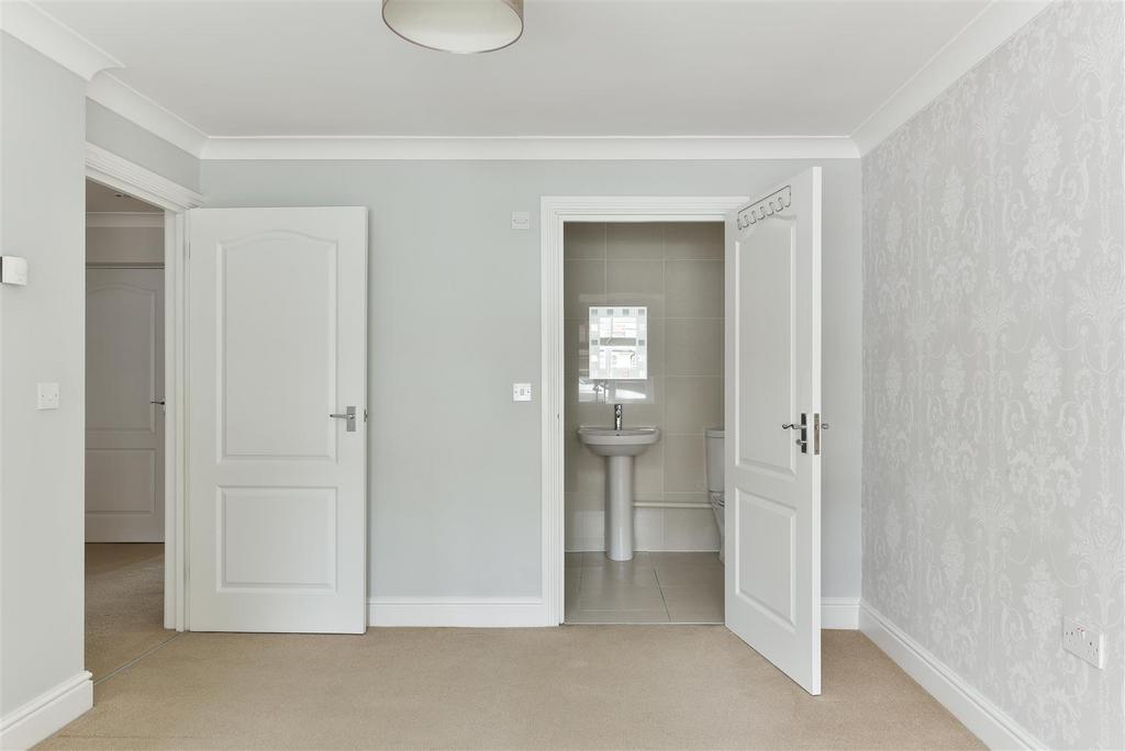 Longdown Apartments, 97 B College Road, Epsom (7 of