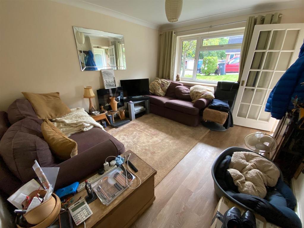 Cherry Tree Drive, Malvern 2 bed terraced house for sale £210,000